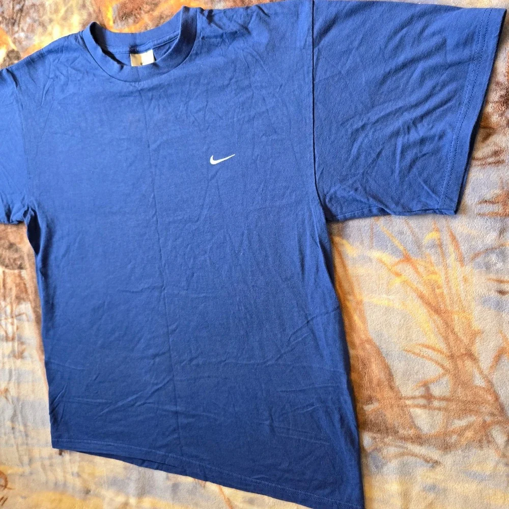 Vintage Nike Y2K Boxy Oversized Essential Swoosh Royal Blue Faded Tee sz M/L